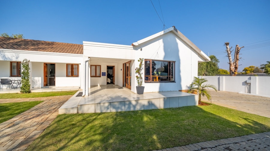 Commercial Property for Sale in Flamwood North West